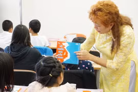 Tập huấn giảng dạy tiếng Việt cho giáo viên người Việt ở nước ngoài 