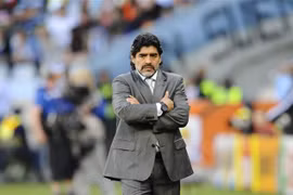Argentina xét xử 8 nhân viên y tế liên quan đến cái chết của Maradona