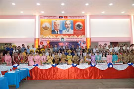 Cuộc thi của học sinh tìm hiểu về lịch sử quan hệ Việt Nam-Lào