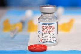Canada phê duyệt vaccine tác dụng kép của Moderna làm mũi tăng cường