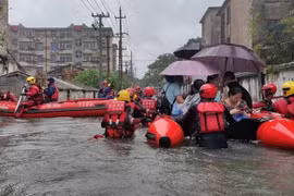 Trung Quốc triển khai lực lượng cứu hộ ứng phó với bão Talim