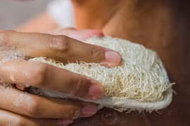 Muốn da đẹp, đừng tẩy da chết bằng các chế phẩm thuần tự nhiên