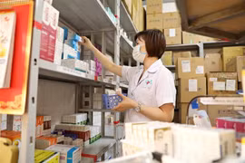 TP.HCM: Kiến nghị đấu thầu thuốc tập trung cho tuyến y tế cơ sở