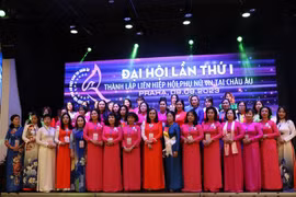 Đại hội thành lập Liên hiệp hội Phụ nữ Việt Nam tại châu Âu