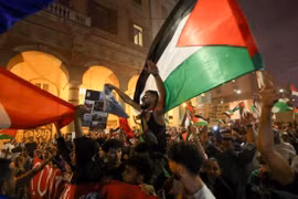 Xung đột Hamas-Israel: Người dân nhiều nước tuần hành phản đối bạo lực