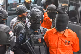 Indonesia bắt giữ 27 nghi phạm thuộc nhóm khủng bố ủng hộ IS