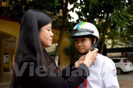 25.000 trẻ em sẽ nhận mũ bảo hiểm chuẩn từ Hoa Kỳ và Quỹ AIP