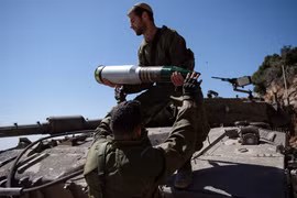 Israel “tung cú đánh phủ đầu” vào Liban, hạ gục thêm chỉ huy chủ chốt Hezbollah