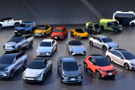 Mức sản lượng mục tiêu cho tất cả các loại xe của Toyota trong năm 2023 là hơn 10 triệu chiếc, trong đó có khoảng 150.000 xe điện. (Nguồn: Car and Driver)
