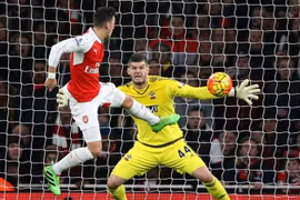 Arsenal hòa nhạt trước Southampton trên sân nhà. (Nguồn: fourfourtwo)