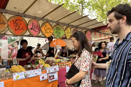 Sôi động lễ hội ẩm thực đường phố Ici Vietnam Festival tại Paris