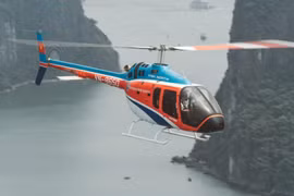 Dịch vụ bay ngắm Vịnh Hạ Long hoạt động thế nào trước vụ rơi máy bay