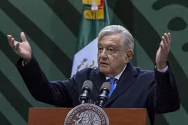 Tòa án tối cao Mexico tạm đình chỉ kế hoạch cải cách bầu cử