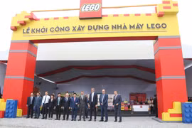 Việt Nam thu hút đầu tư nước ngoài để xây dựng tương lai bền vững