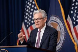Chủ tịch Fed để ngỏ khả năng tăng lãi suất liên tiếp để giảm lạm phát