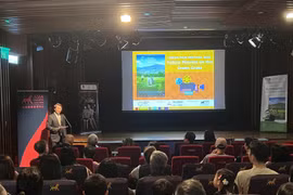 Việt Nam tham dự Liên hoan phim ASEAN lần thứ nhất tại Hong Kong