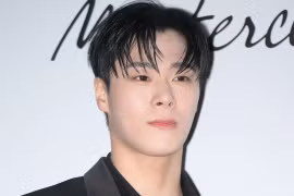 Thành viên Moonbin của nhóm nhạc ASTRO đột ngột qua đời ở tuổi 25