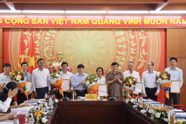 Các đồng chí được chỉ định tham gia ủy viên Ban Chấp hành Đảng bộ tỉnh Đắk Lắk nhiệm kỳ 2015-2020. (Ảnh: Tuấn Anh/TTXVN)
