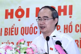 Bí thư Thành ủy Thành phố Hồ Chí Minh Nguyễn Thiện Nhân phát biểu tại Hội nghị. (Ảnh: Xuân Khu/TTXVN)