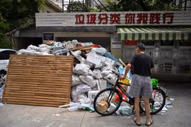 Bãi rác thải tại Thượng Hải, Trung Quốc. (Ảnh: AFP/TTXVN)