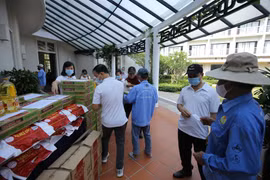 Muôn cách chung tay cùng vượt ‘bão’ COVID-19 của các khách sạn, resort