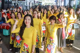 Các đoàn khách du lịch MICE đến Đà Nẵng trong năm 2021. (Ảnh: Trần Lê Lâm/TTXVN)