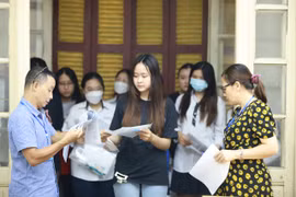 Thí sinh dự thi Tốt nghiệp Trung học phổ thông năm 2023. (Ảnh: Hoài Nam/Vietnam+)