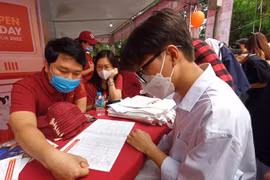 Lựa chọn ngành nghề nào là băn khoăn của rất nhiều thí sinh mỗi khi mùa tuyển sinh bắt đầu. (Ảnh: PM/Vietnam+)
