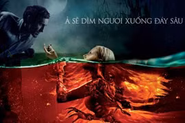 Nếu bạn bơi ở hồ tử thần vào ban đêm, mỹ nhân ngư sẽ xuất hiện!