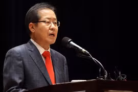 Chủ tịch đảng Hàn Quốc Tự do (LKP) đối lập chính tại Hàn Quốc Hong Joon-pyo. (Nguồn: Yonhap)