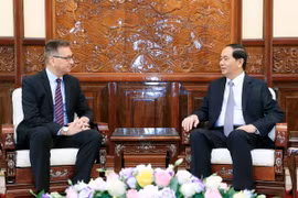 Chủ tịch nước Trần Đại Quang tiếp Ngài Ilkka-Pekka Simila, Đại sứ Phần Lan tại Việt Nam đến chào từ biệt. (Ảnh: Nhan Sáng/TTXVN)