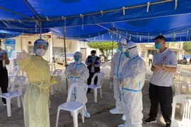 Một điểm xét nghiệm COVID-19 tại Vientiane, Lào. (Nguồn: THX/TTXVN)