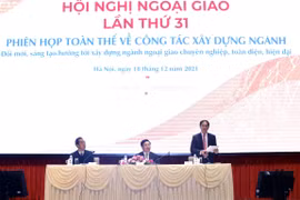 Bộ trưởng Bộ Ngoại giao Bùi Thanh Sơn điều hành phiên thảo luận. (Ảnh: Lâm Khánh/TTXVN)