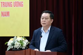 Trưởng Ban Tuyên giáo Trung ương Nguyễn Trọng Nghĩa phát biểu. (Ảnh: Phạm Kiên/TTXVN)