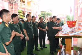Đại tướng Phùng Quang Thanh thăm Quân khu 1 tháng 8/2020. (Nguồn: Vietnam+)