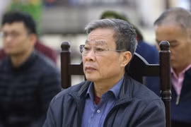 Bị cáo Nguyễn Bắc Son (sinh năm 1953, cựu Bộ trưởng Bộ Thông tin và Truyền thông) tại phiên xét xử. (Ảnh: Doãn Tấn/TTXVN)