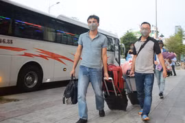 Đoàn y bác sỹ từ Nghệ An đến Đà Nẵng hỗ trợ phòng chống dịch COVID-19. (Ảnh: Văn Dũng/TTXVN)