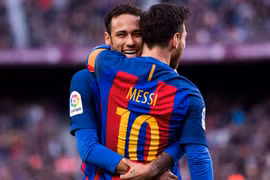 Neymar và Messi có thể sẽ tái ngộ vào năm sau ? (Ảnh: AS)