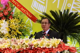 Bí thư Tỉnh ủy Bình Dương khóa X Trần Văn Nam phát biểu bế mạc Đại hội. (Ảnh: Quách Lắm​/TTXVN)