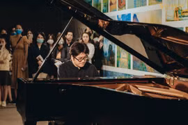 Nghệ sỹ piano Lưu Đức Anh, người sáng lập Inspirito School of Music, sẽ kết nối các nghệ sỹ trong chuỗi hòa nhạc thế kỷ 20. (Ảnh: Inspirito)