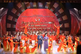 Giải thưởng Búa liềm vàng năm nay mở rộng đối tượng dự thi và tăng số lượng giải thưởng. (Ảnh: Tá Hiển/Vietnam+)