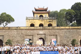 Triển lãm ảnh “Khám phá di sản thế giới” tại Hoàng thành Thăng Long