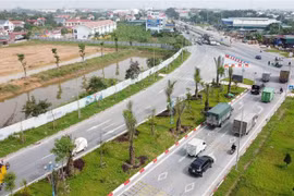 Tuyến đường trục Trung tâm khu đô thị mới Mê Linh. (Ảnh: Hoàng Hùng/TTXVN)