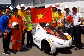 Xe chạy bằng điện của đội LH-EST. (Nguồn: TTXVN)