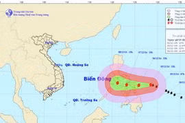 Bão Hagupit cách đảo Xa ma khoảng 350km về phía Đông