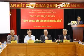 Các đại biểu tham dự buổi tọa đàm. (Ảnh: Văn Điệp/TTXVN)