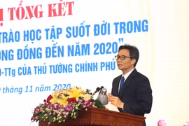 Phó Thủ tướng Vũ Đức Đam phát biểu tại Hội nghị. (Ảnh: Hoàng Hiếu/TTXVN)