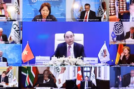Thủ tướng Nguyễn Xuân Phúc phát biểu tại phiên thảo luận Hội nghị thượng đỉnh nhóm các nền kinh tế phát triển và mới nổi hàng đầu thế giới (G20) ngày 22/11. (Ảnh: Thống Nhất/TTXVN)