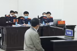 Đại diện Viện Kiểm sát tham gia phần xét hỏi bị cáo. (Ảnh: Phạm Kiên/TTXVN)