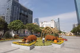 Đường hoa Nguyễn Huệ. (Ảnh: Thanh Vũ/TTXVN)